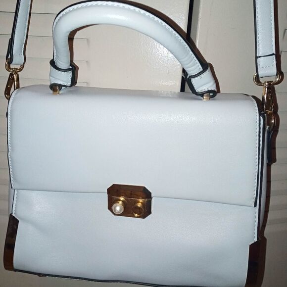 Plush blue purse (ending soon) - Picture 6 of 7